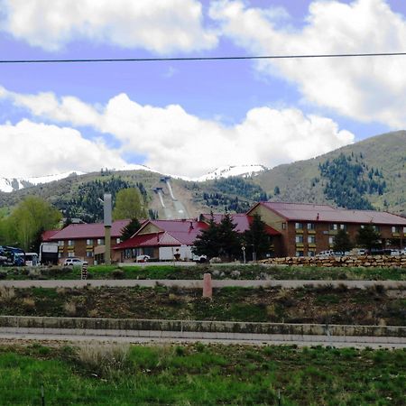 Best Western Plus Landmark Inn Παρκ Σίτι Εξωτερικό φωτογραφία