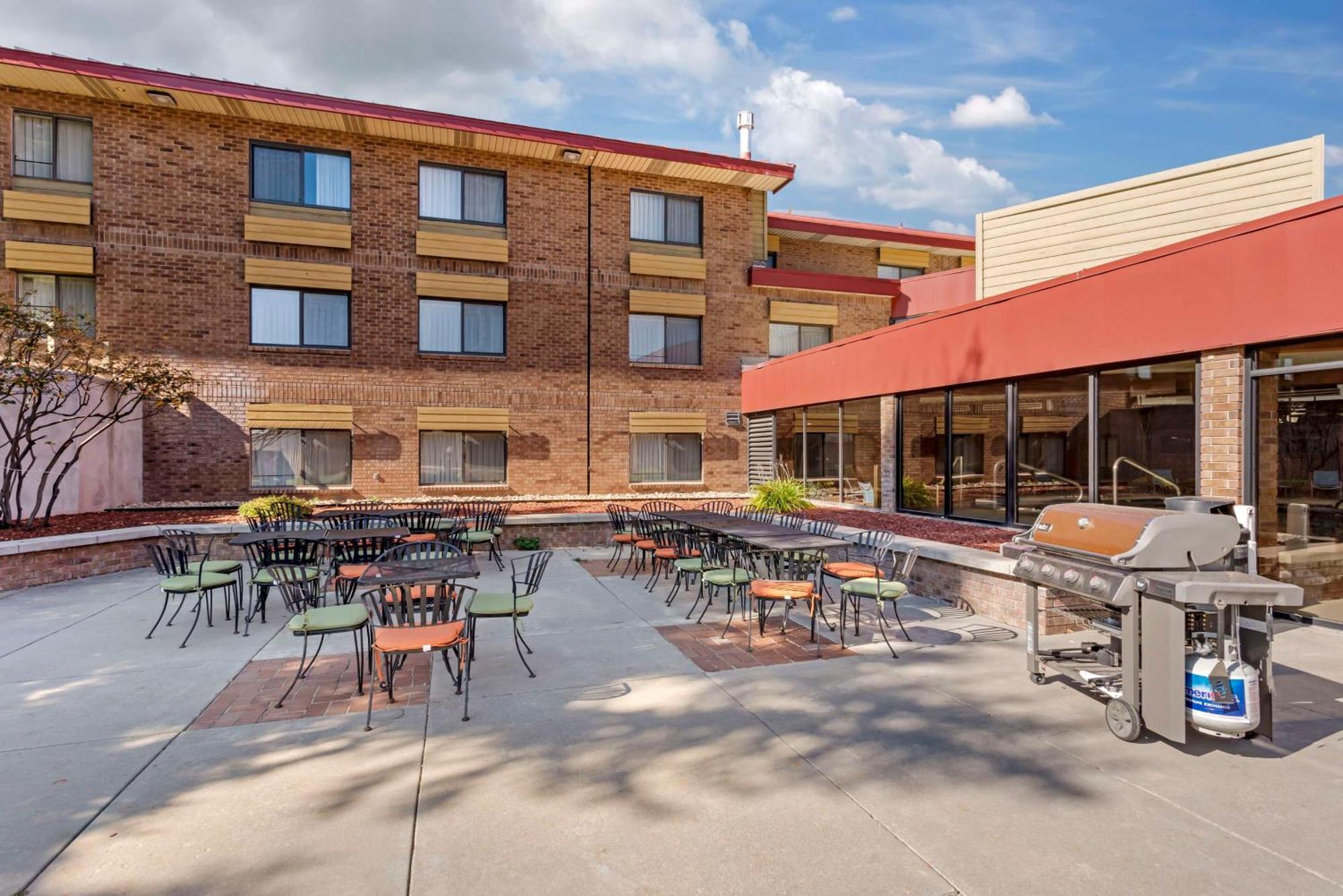 Best Western Plus Landmark Inn Παρκ Σίτι Εξωτερικό φωτογραφία