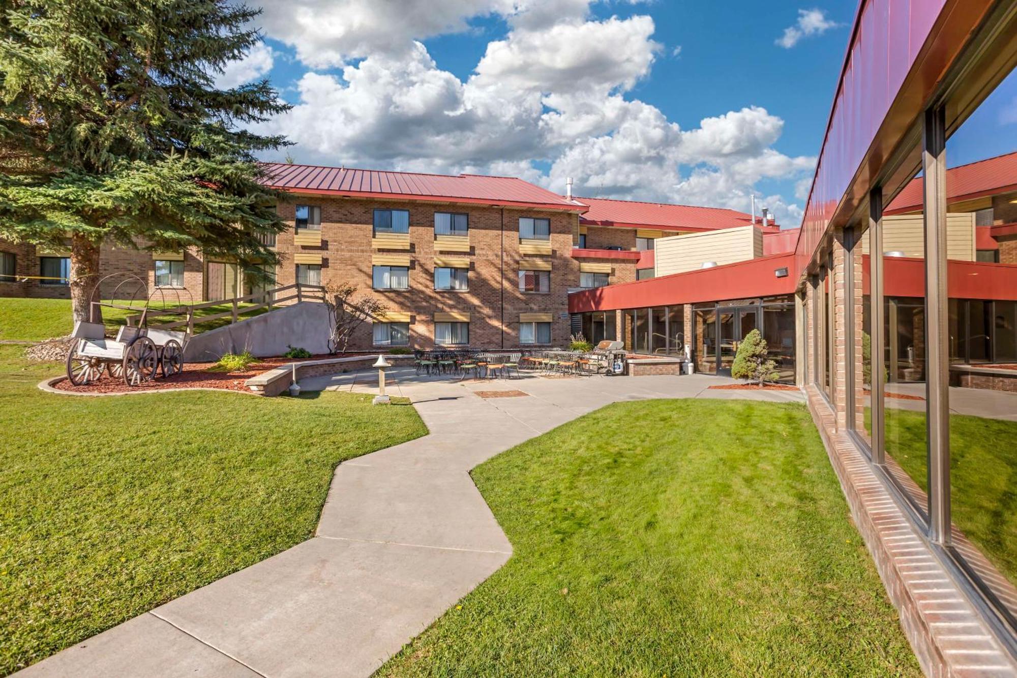 Best Western Plus Landmark Inn Παρκ Σίτι Εξωτερικό φωτογραφία