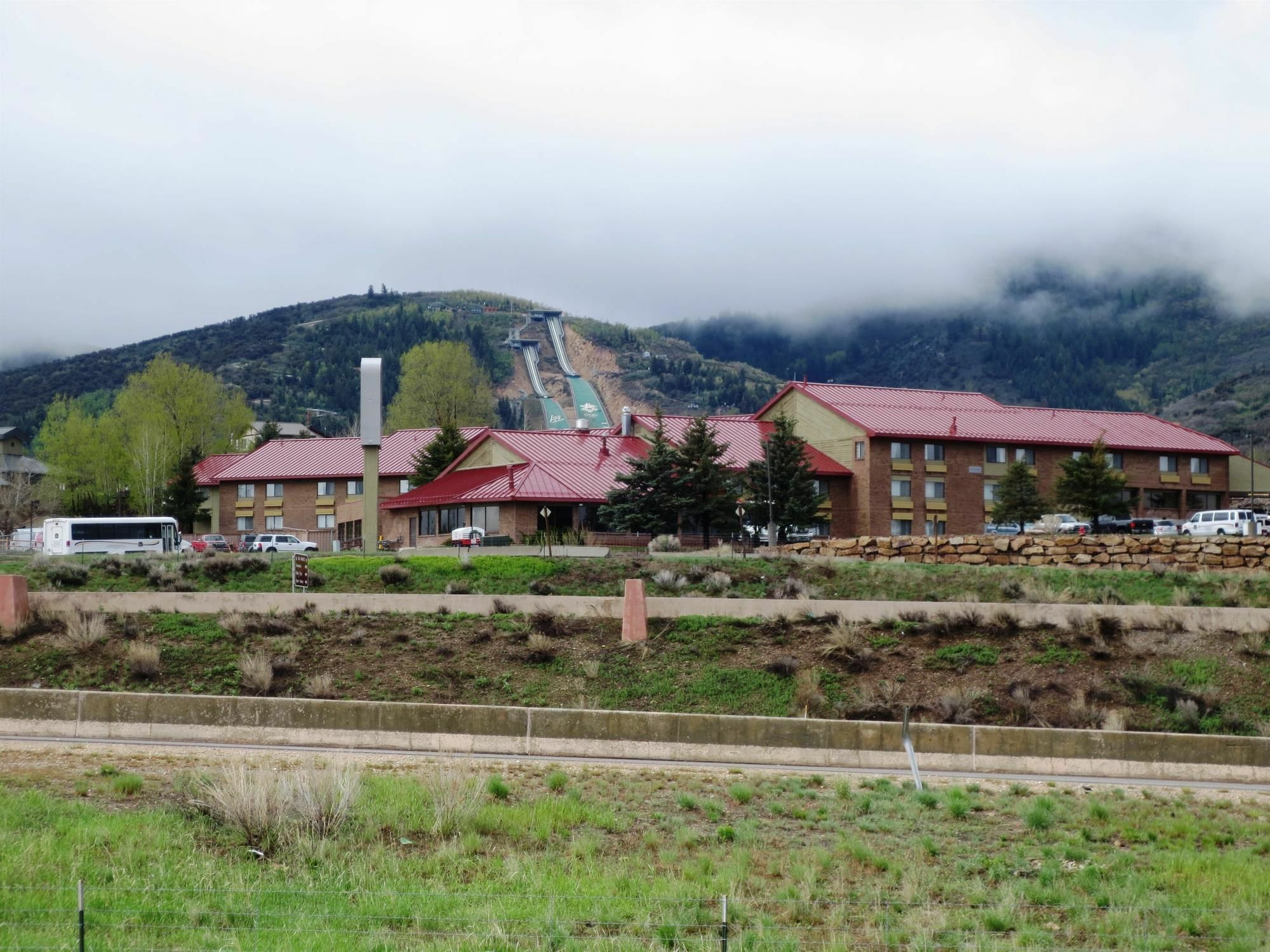 Best Western Plus Landmark Inn Παρκ Σίτι Εξωτερικό φωτογραφία